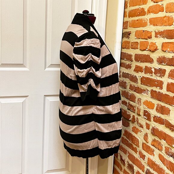 INC International Concepts Layered Look Black & Beige Cardigan w/White Blouse - Picture 2 of 4